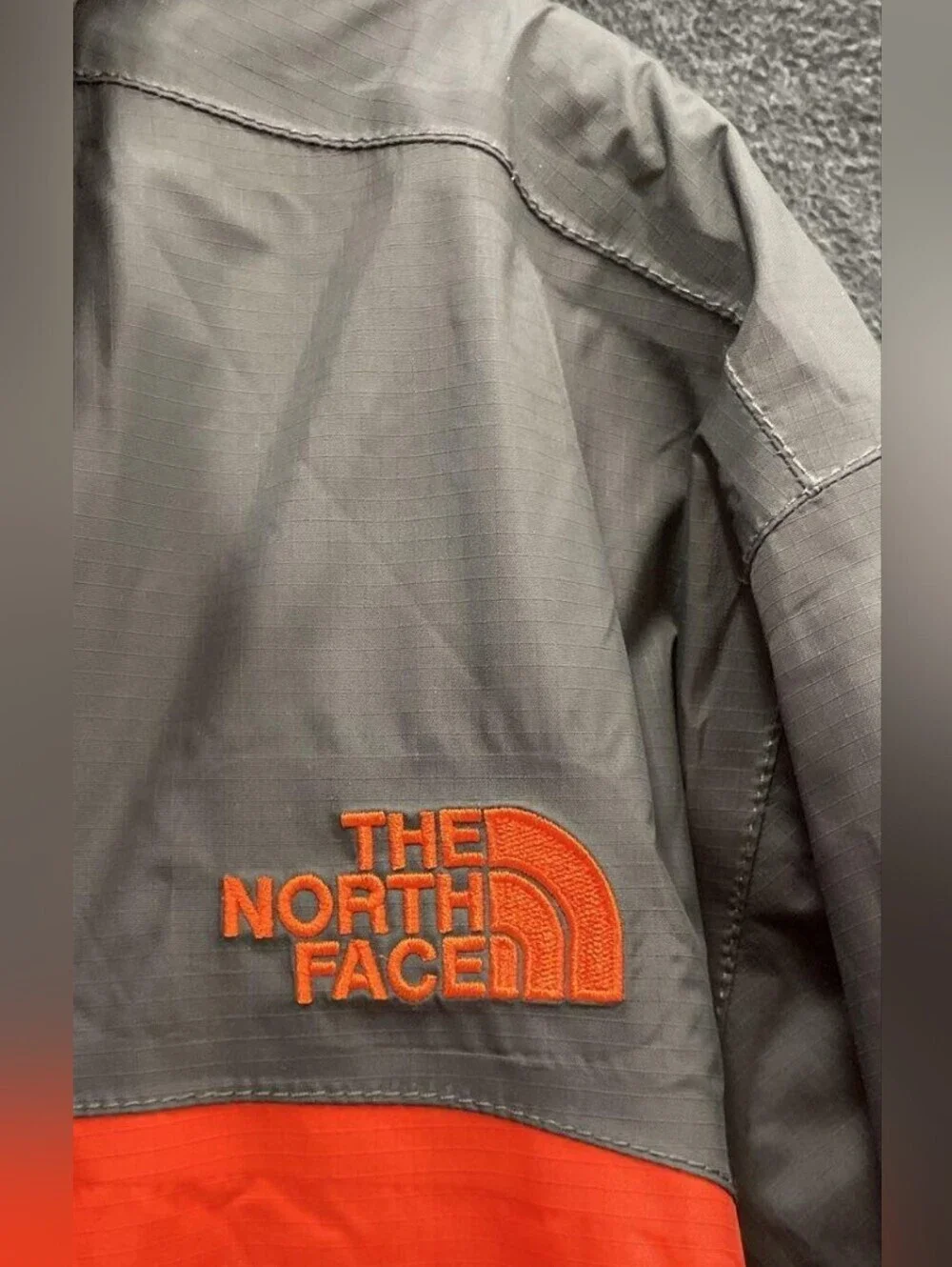 The North Face Men's Venture 2 Waterproof Jacket Size M Used Exc MSRP $110